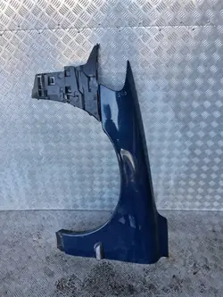Para-lama dianteiro esquerdo VOLVO OEM - Usado