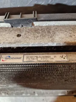Radiateur complet BMW 3 E92 E93 17107524914