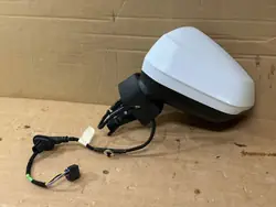 Audi Q3 F3 2022 Oikea Puoli Täydellinen