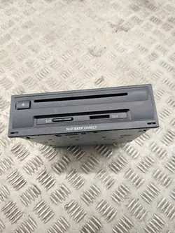 Leitor de cartões SEAT OEM 5F0035858A - Estado usado