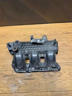 Insugningsgrenrör OEM 9802101480 för Opel Grandland X 1.2L