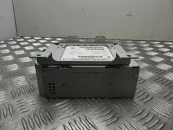 Jeep CD-vaihtaja OEM P05091245AC Grand Cherokee IV:lle