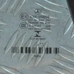 Begagnad höger bakruta OEM 43R00050 Mercedes-Benz