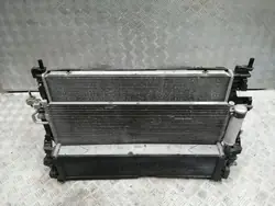 Jäähdytinpuhallin Ford Focus MK3 OEM MIP16830 - Käytetty