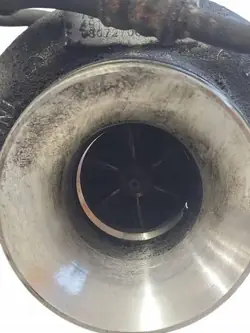 Begagnad turbo OEM 724779 för BMW 5 E60 2.0L diesel