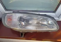 Faros delanteros Opel Omega B 94- Derecho 90487568