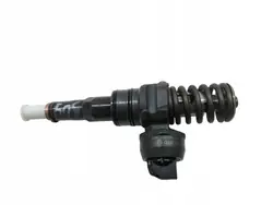 Pompe lave-glace OEM 038130073AG pour Skoda Fabia I TDI
