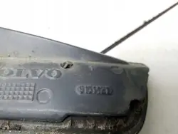 Volvo V70 kattotankit OEM 9151420 - Käytetty
