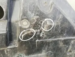 Puskurikansi OEM 1119954X Renault Zoe etuosa