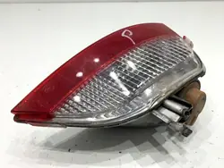 Phare de pare-chocs arrière droit OEM LORK-1627-112332 Renault Captur