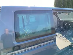 Vitre de Carrosserie Droite Arrière OEM VW Transporter T5