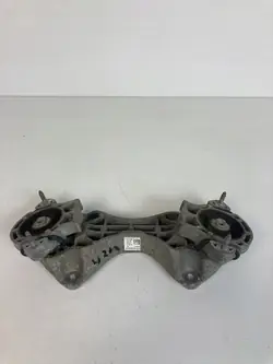 Suporte de câmbio Mercedes E AMG W213 3.0 V6 a2132400300