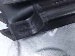 Bakdörrs glastätning vänster OEM 9830623780 Citroen C4
