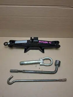 Gebrauchter Wagenheber Mazda 6 2009 OEM SKU24661