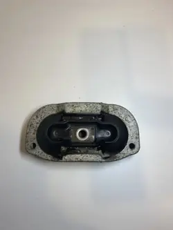 Ford Transit MK8 Bakre Växellådsfäste OEM BK31-6068-AE
