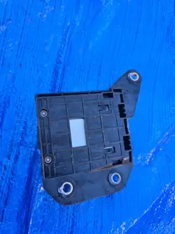 Nissan OE 284K1HV00A sokean kulman tutka vasen taka