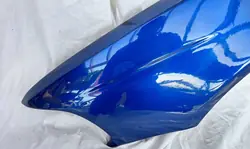 BMW E39 vänster framskärm OEM LE MANS BLAU 381