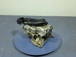 Pompe à huile OEM 8090814 pour moteur BMW S58 - Occasion