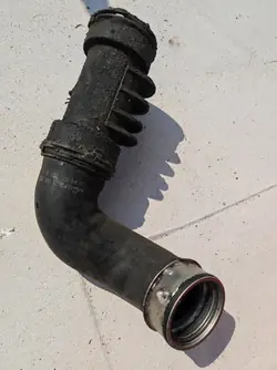 Inlaatslang MERCEDES A2035281482