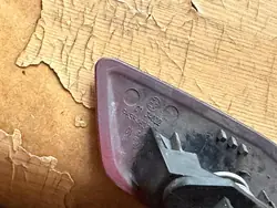 Boquilla y tapón lavafaros izquierdo OEM 070219