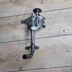 Pompe à huile OEM 6111810201 pour Mercedes-Benz E W211