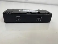 Porta USB OEM 4N1035736 para Audi 3.0L Gasolina