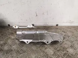 Infiniti Q50 Pakoputken lämpösuoja OEM FBZ14025