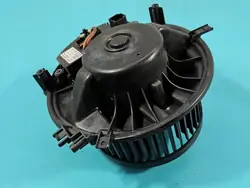 Bläsmotor OEM 5Q1819021G för Skoda Octavia III