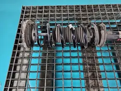 Taka-Vasen Jousitus OEM 14678612 BMW G30
