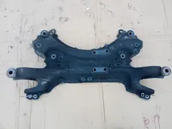 Toyota Avensis T27 framhjulsupphängningsbalk OEM