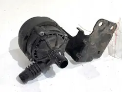 Bomba de água auxiliar BMW X5 G05 8671654 OEM