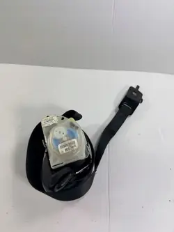 OEM M&M bältesspännare höger bak för Jeep