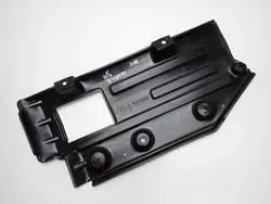 Escudo inferior direito OEM 52141350 para Jeep Compass II