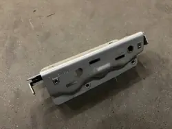Porsche Panamera Pakoputken Kiinnike OEM 97050481400