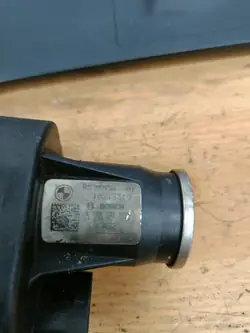 Atuador de admissão BMW 8575534 E60 E87 E90 G20 G30 F10