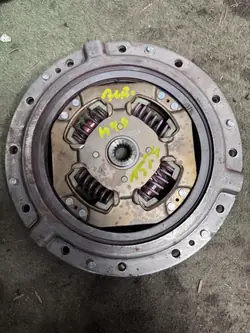 Disque d'embrayage OEM H240817 pour Toyota Auris II 1.8 Hybride