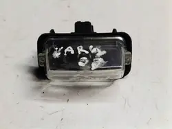 Toyota Yaris IV 20-26 Registreringsskyltsljus OEM AW20F6A2