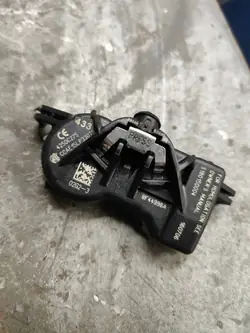 OEM Renkaanpainetunnistin Mitsubishi Space Star 2013-26