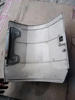 Rechte Kabineneckenverkleidung OEM 5000937363 Renault Magnum