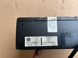 VW CD-vaihtaja OEM 1J6035111 New Beetle 1997-2005
