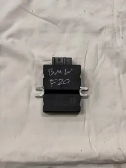 Polttoainepumpun Ohjain OEM 2227172-00 BMW F20