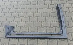 OEM POSZYCIE SŁUPEK PŁAT PRAWY TYŁ VW T5 Gebruikt