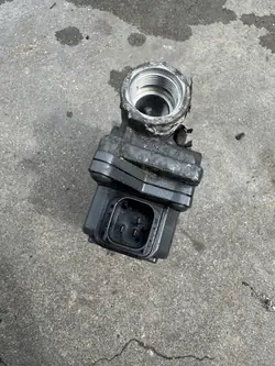 ABS-modulaattoriventtiili OEM A0064291844 Mercedes