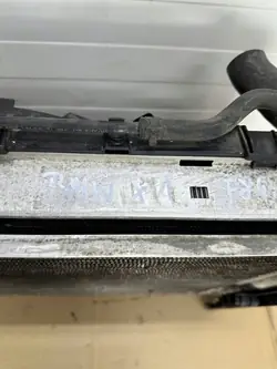 BMW X1 E84 LCI 2.0 i CHŁODNICA WODY KLIMATYZACJI KOMPLET WENTYLATOR