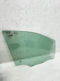 Höger framdörrs fönster PEUGEOT 2008 9673360680