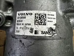 Compresseur AC Volvo XC40 1.5L Hybride