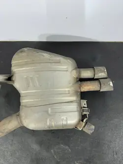 Silencieux arrière BMW OEM 7807110 pour 3.0D Diesel N57