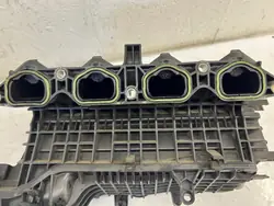 Colector de admisión Audi A3 8V OEM 04E129711E / 04E145749B