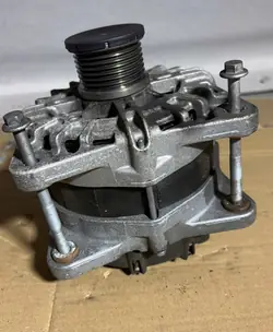 Alternateur TRAFIC IV III VIVARO B 2.0 231001423R