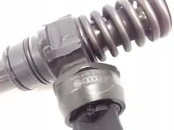 Injecteur de carburant Volkswagen Caddy 2007